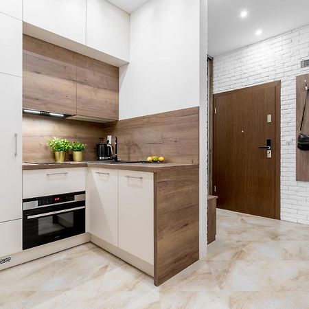 Apartament G11 Z Miejscem Parkingowym Thorn Exterior foto