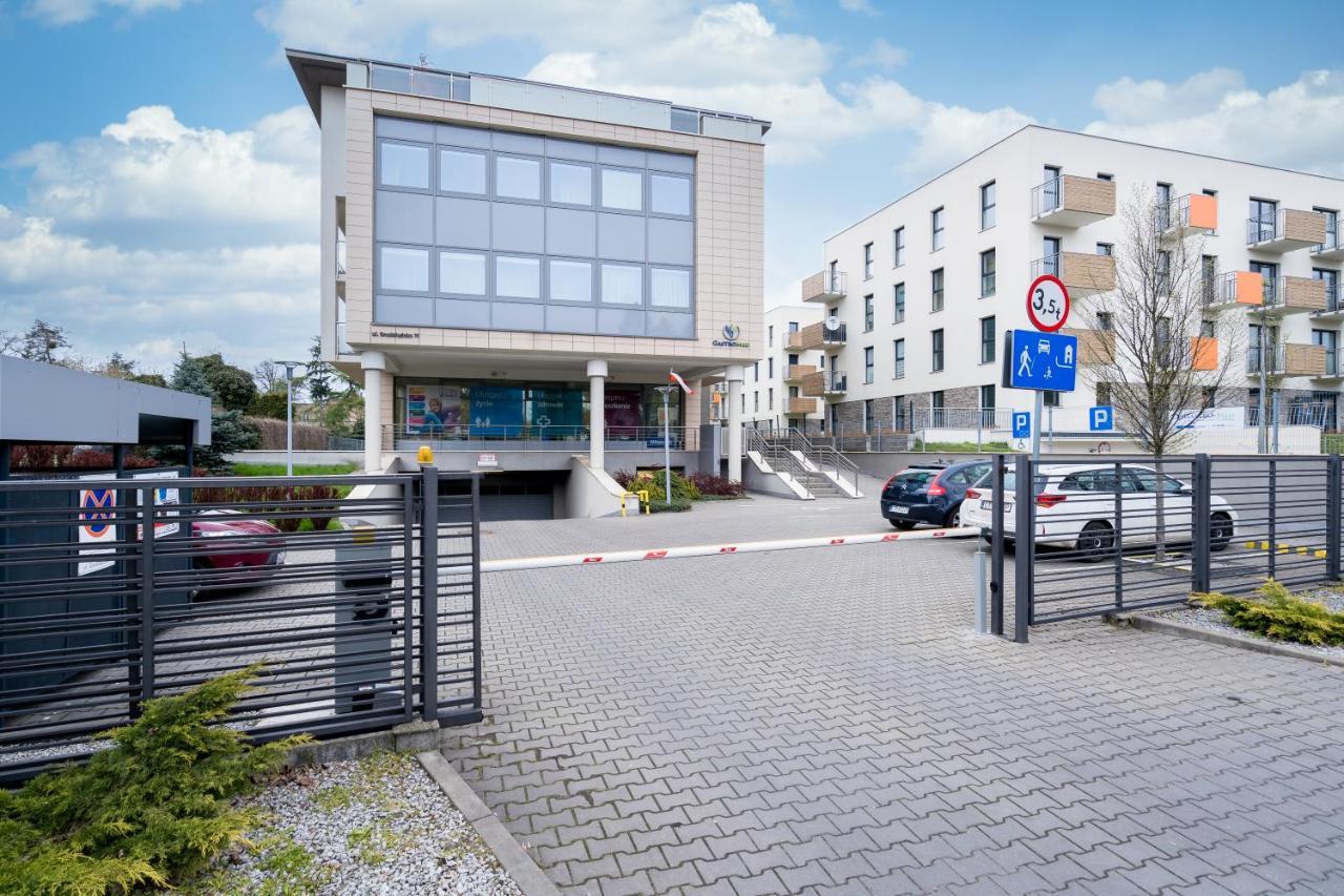 Apartament G11 Z Miejscem Parkingowym Thorn Exterior foto